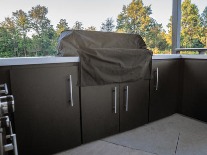 Edgemont Bay | U-Shape Outdoor Kitchen with Bar Seating, Grill & Griddle