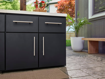Emory | Corner Outdoor Kitchen Island with Bar Seating & Built-In Griddle – Left