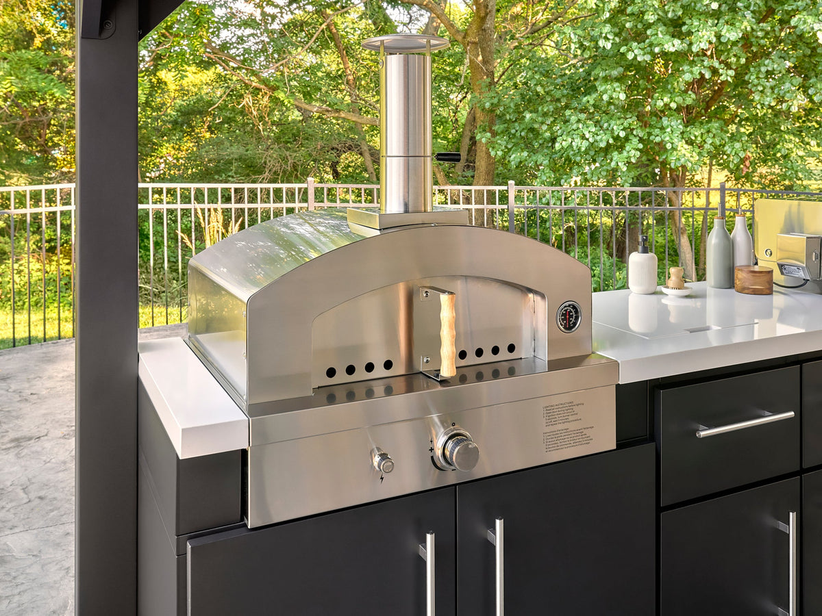 Lancaster | Galley Outdoor Kitchen with Built-In Griddle & Pizza Oven