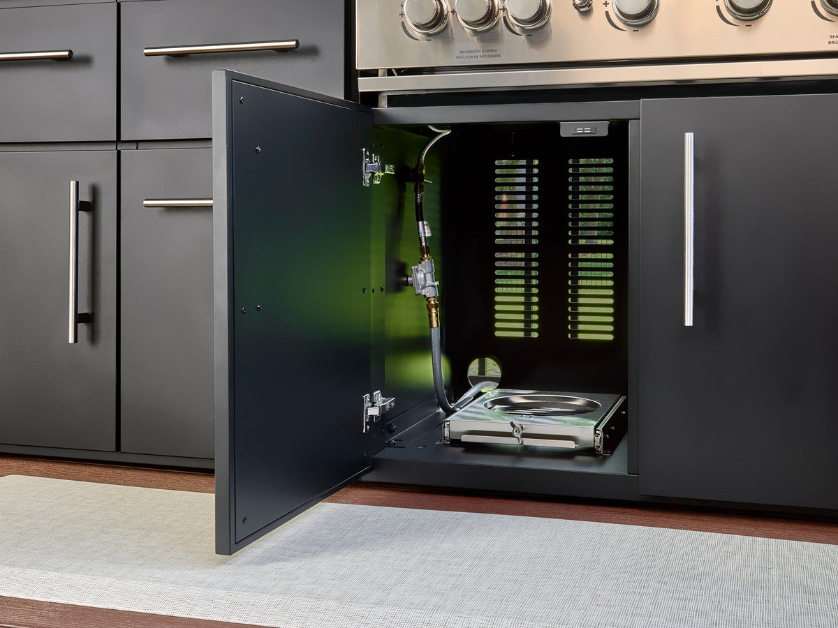 Lancaster | Covered Linear Outdoor Kitchen with Built-In Griddle
