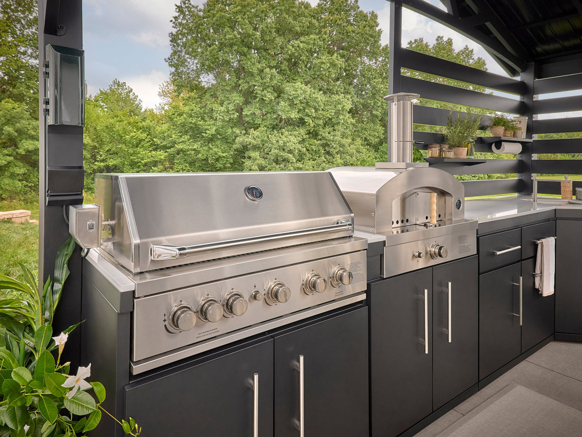Langston | Covered Walk-In Outdoor Kitchen with Built-In Grill & Griddle