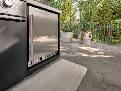 Lancaster | Covered Linear Outdoor Kitchen with Built-In Grill